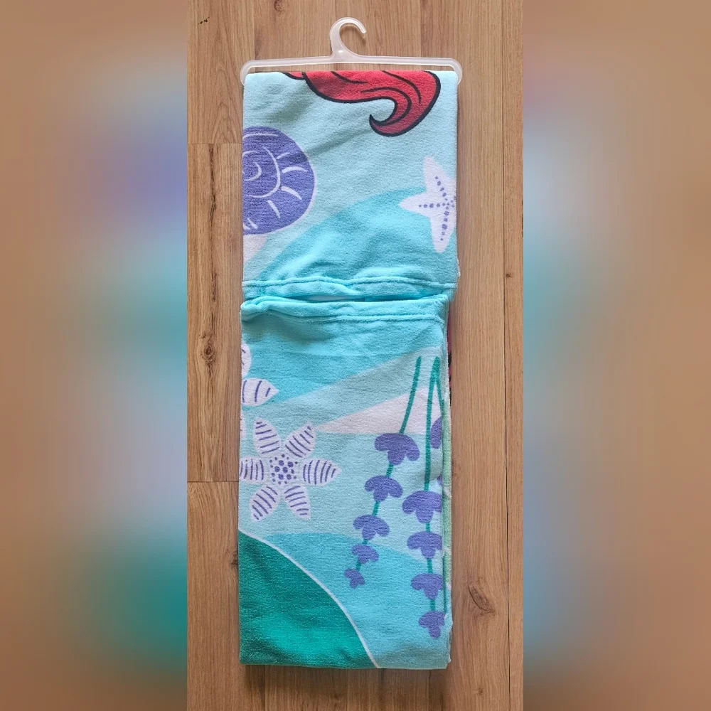THE LITTLE MERMAID (ARIEL) BEACH TOWEL